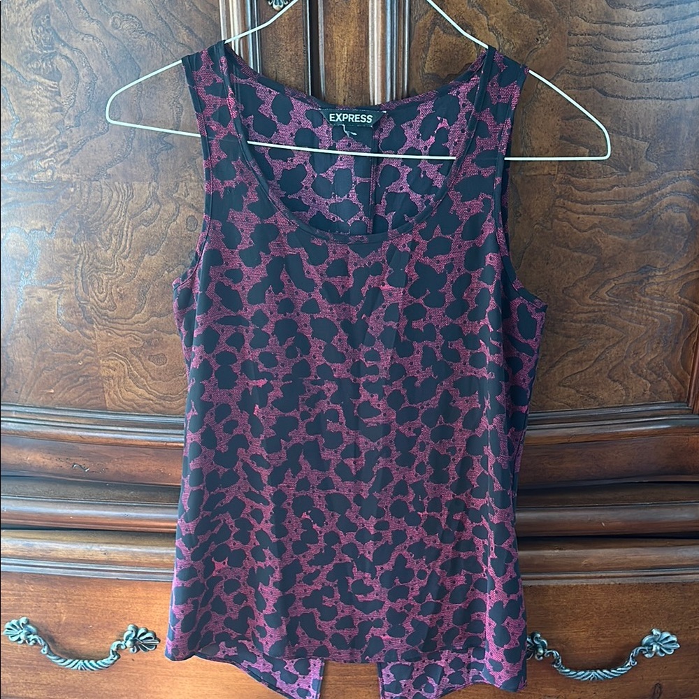 Express Women's Black and Red Top